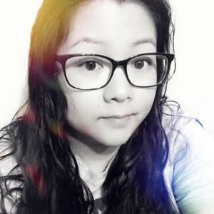 Meet your Posher, Lena